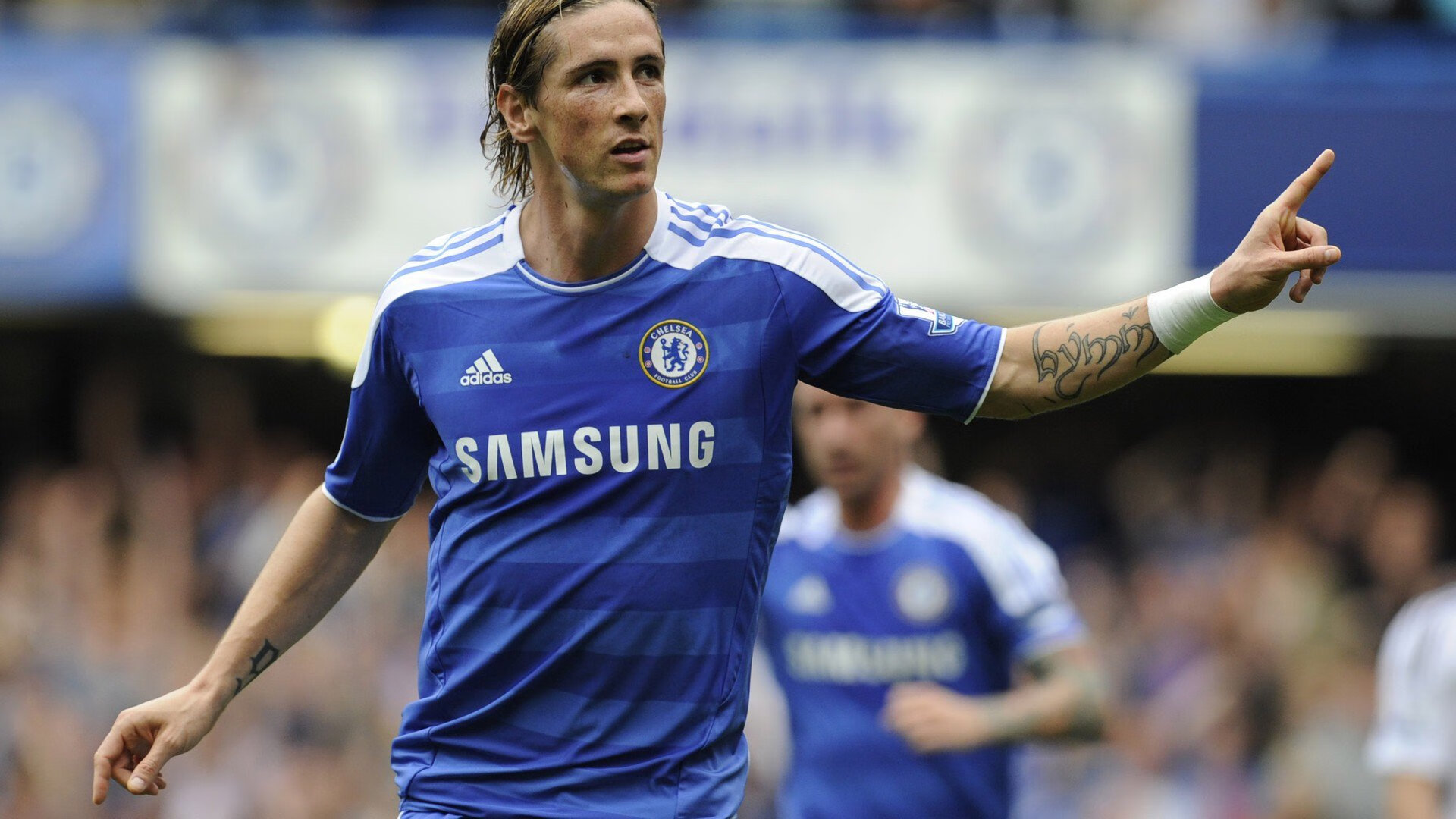 开云体育入口-埃韦顿·里贝罗传射建功，掌控节奏，里贝罗图片